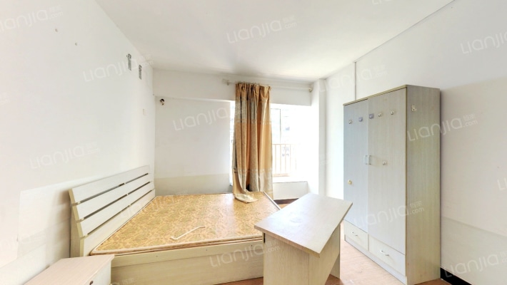 君临香格里C区二手房实景图