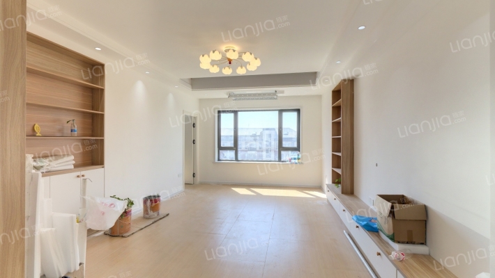 海天花园二手房实景图