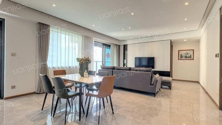 卓越云际二手房实景图