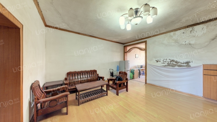 五三大道84号二手房实景图