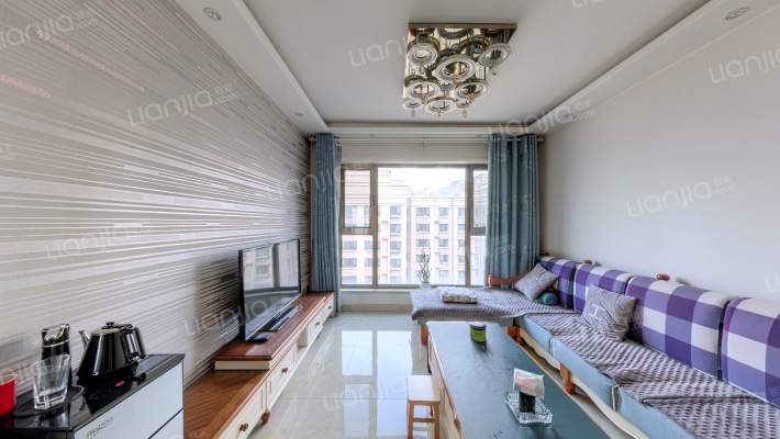 天昱凤凰城B区二手房实景图