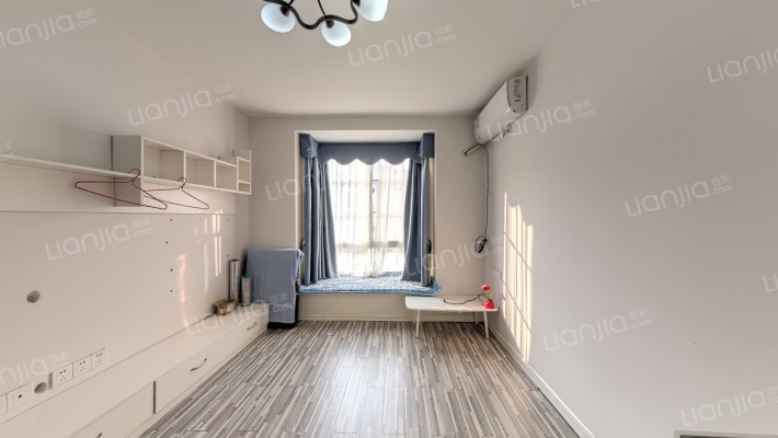 枫丹丽舍二手房实景图