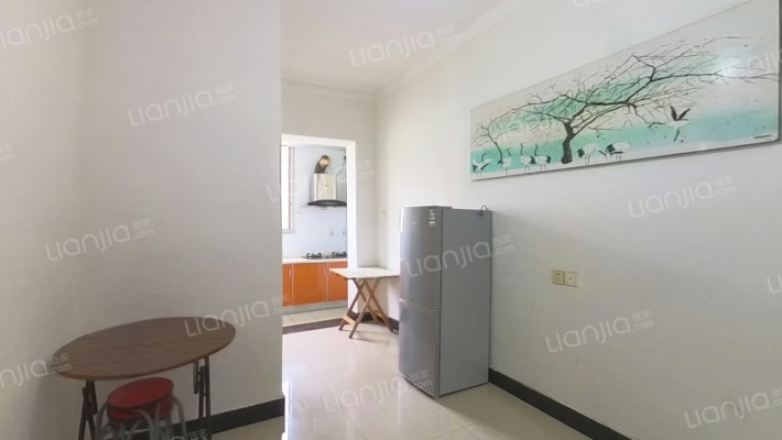 凤凰花园二手房实景图