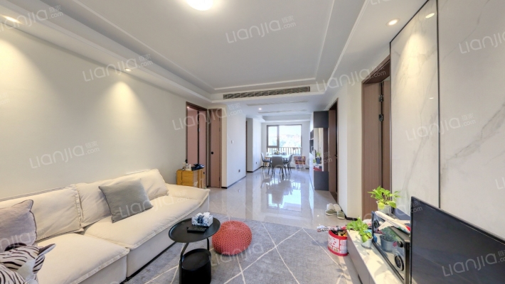 东樾名庭二手房实景图