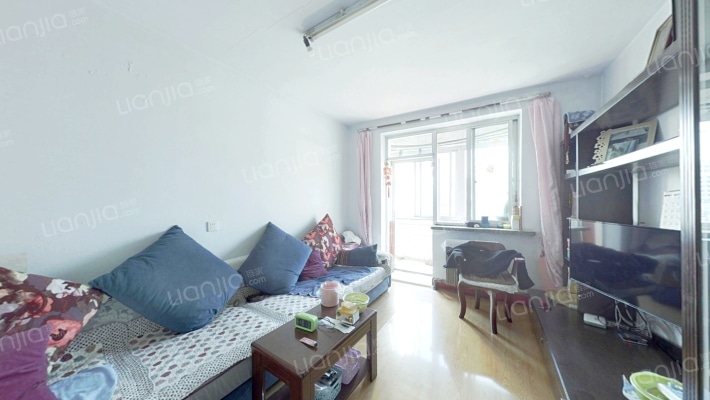 六纬路学区青年广场小区二手房实景图
