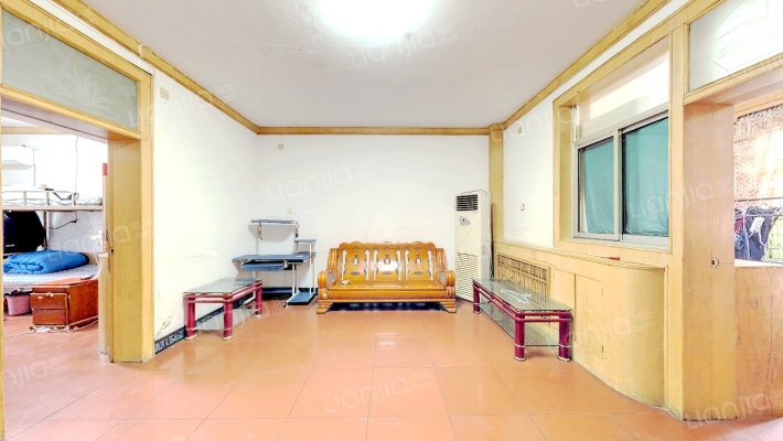 纬四路22号院二手房实景图