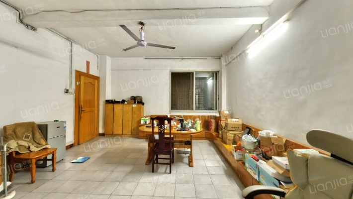 粤花小区二手房实景图