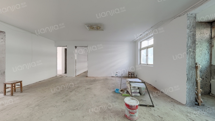 泰山小区二手房实景图