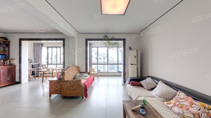 小菜巷新村二手房实景图