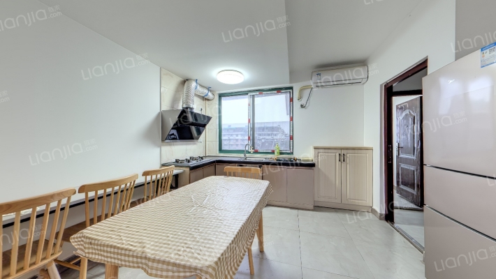 江家溇公寓东区二手房实景图