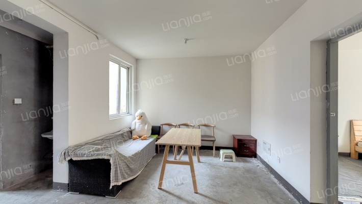 南江公寓南区二手房实景图