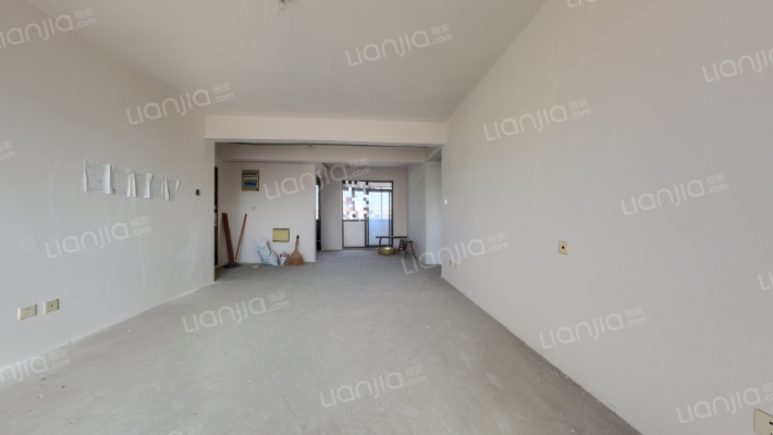 怡馨佳苑二手房实景图