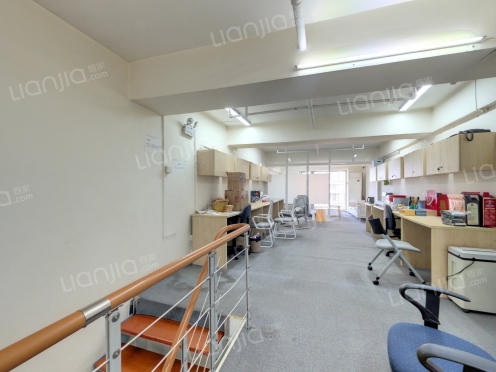 整租·保利中心 2室0厅 跃层 东南