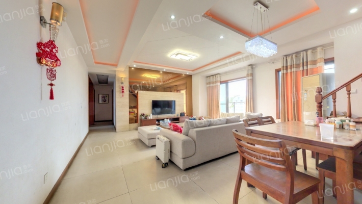 万科金域蓝湾一期二手房实景图