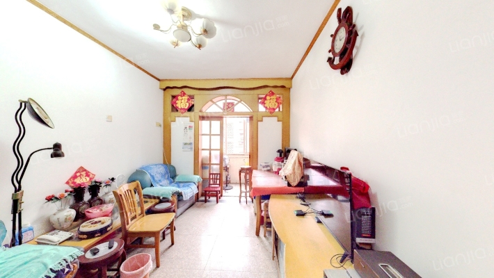 自行车公司宿舍二手房实景图