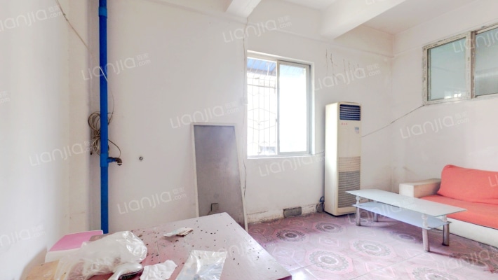 小北街74号二手房实景图