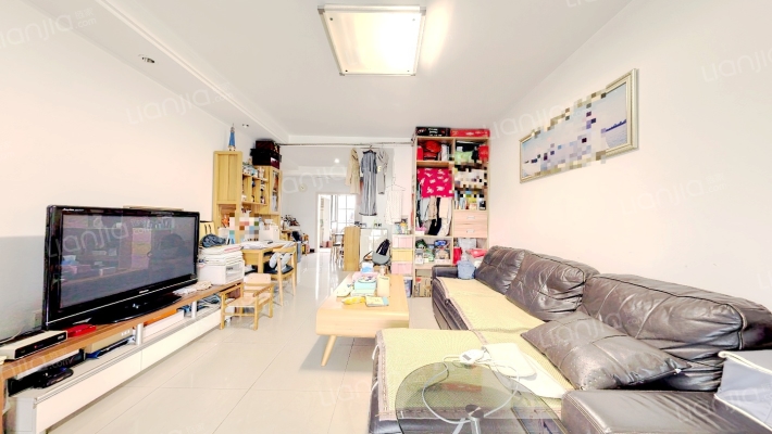 新沪东公寓二手房实景图