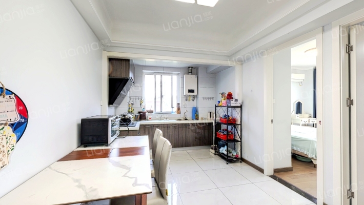 银城街二手房实景图