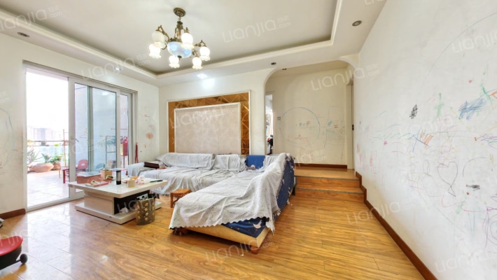 蓝光香瑞湖二手房实景图