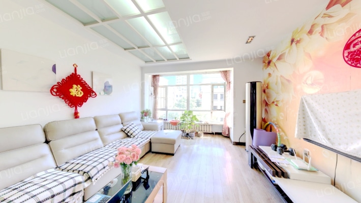 圣芳庭二手房实景图