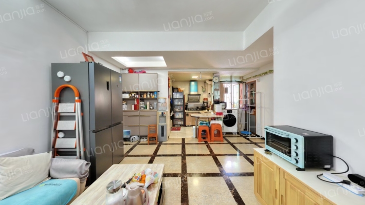 银山大厦二手房实景图