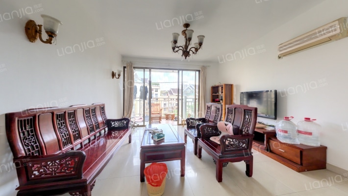 新世界长湖苑二期二手房实景图