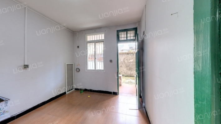 漆筷厂宿舍二手房实景图