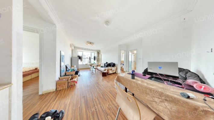 磊鑫伊顿阳光二手房实景图