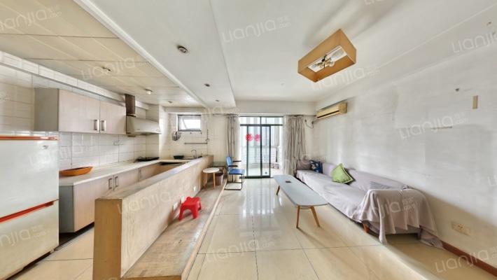 时尚星座二手房实景图