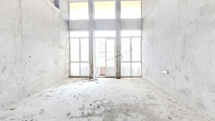 盈丰湖景壹号庄园二手房实景图