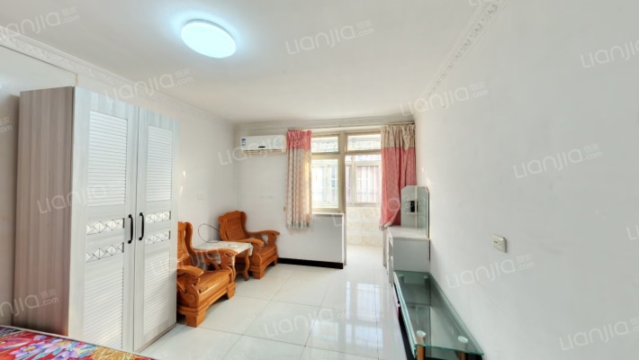 花园里二段二手房实景图