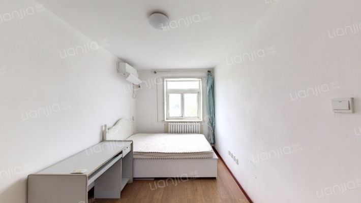 荣迁东里二手房实景图