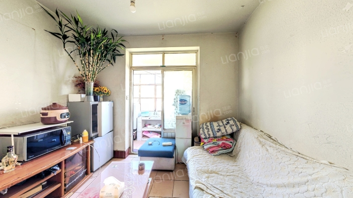 云山路春苑南区和顺里二手房实景图