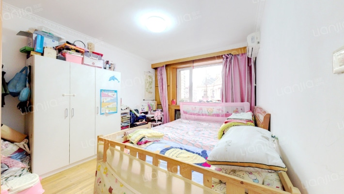 秀月广场二手房实景图