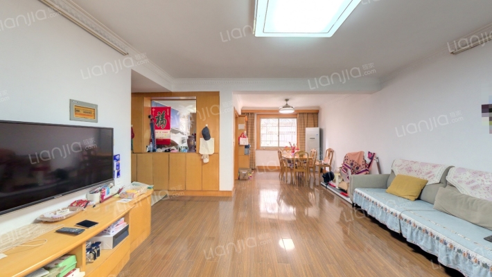 恒利新村西一区二手房实景图