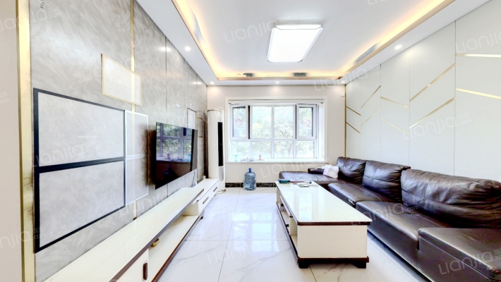 鑫源三个院子二手房实景图