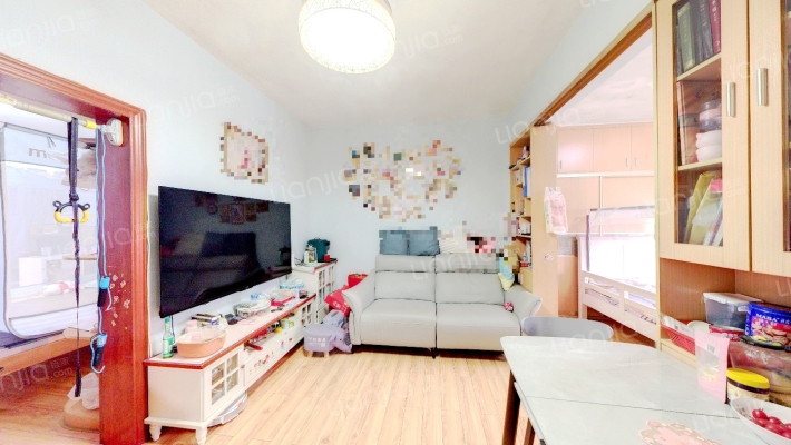 飞凤山庄二手房实景图