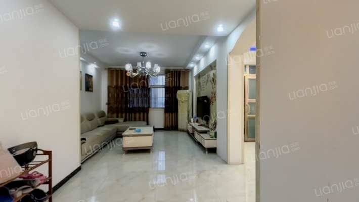 西丹花苑二手房实景图