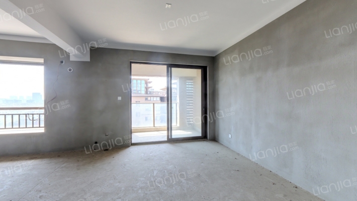 望湖公馆二手房实景图