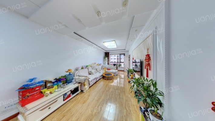 蓝湾国际二手房实景图