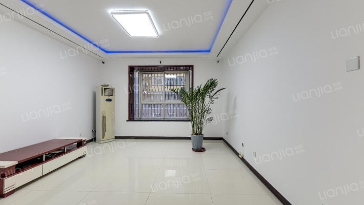 惠友康庭，包税，精装，看房方便，采光好视野好，低楼-客厅