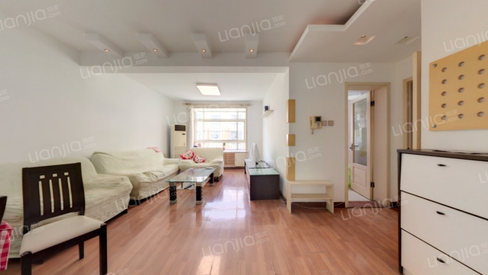 恋日风景二手房实景图