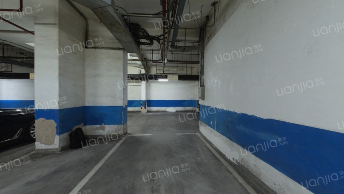 西城晶华二手房实景图