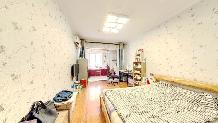 温泉花园小区一期二手房实景图