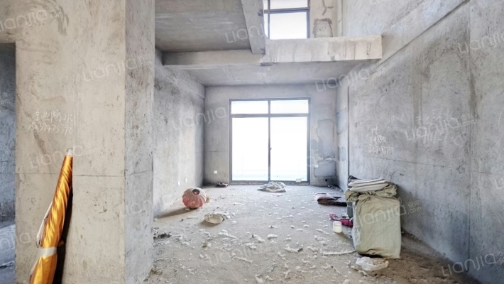 幸福花开福苑二手房实景图