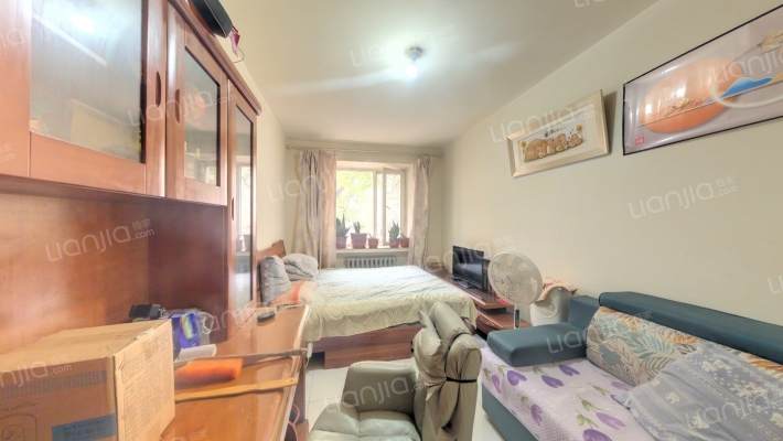 苗圃街二手房实景图