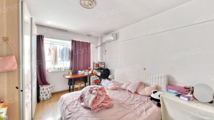 托乐嘉单身公寓二手房实景图