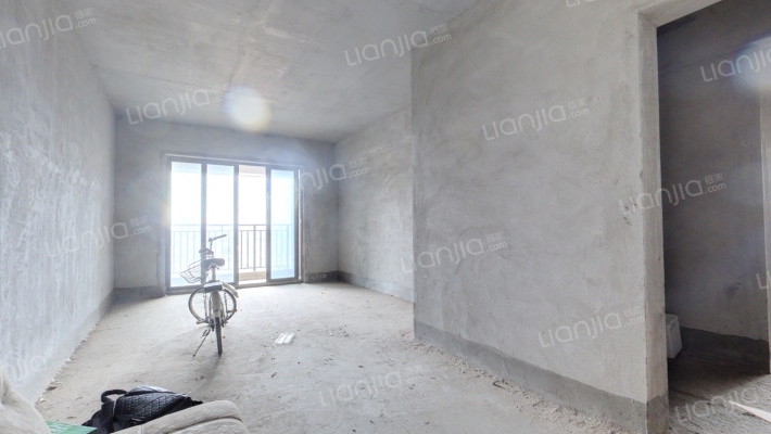 阳光新苑二手房实景图