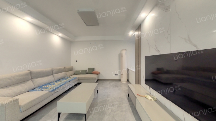 国华天域二手房实景图