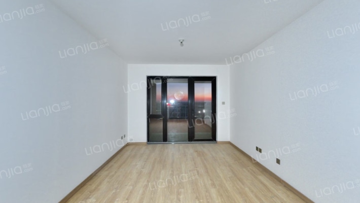 万科·时代之光二手房实景图